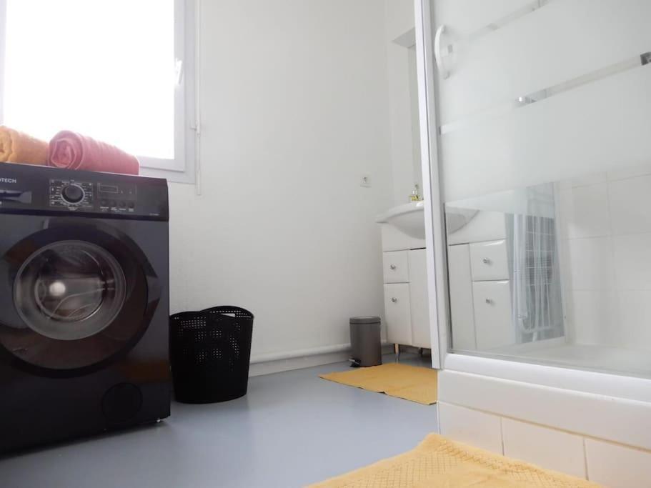 Bienvenue Au Cocon D'Alyssa Apartment Langon  Bagian luar foto