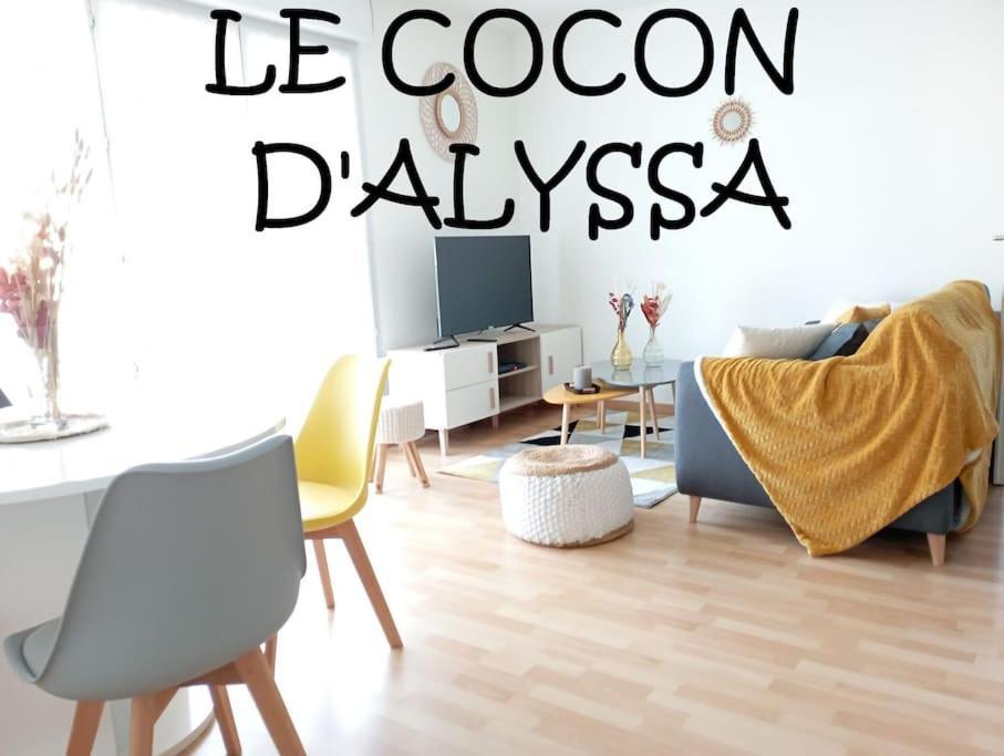 Bienvenue Au Cocon D'Alyssa Apartment Langon  Bagian luar foto